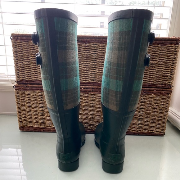 UGG Sabine βGreen & Plaidβ Wellies / Rain boots Womens SIZE 7 βοΈ - Picture 5 of 12